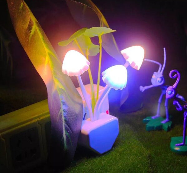 Mushroom LED Night Light – Flower Lamp for Kids & Gifts (Random Color)